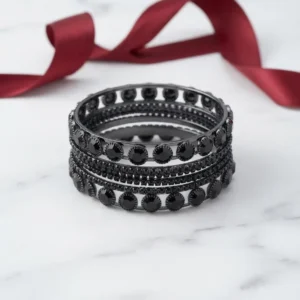 Noir Grace Bangle Set